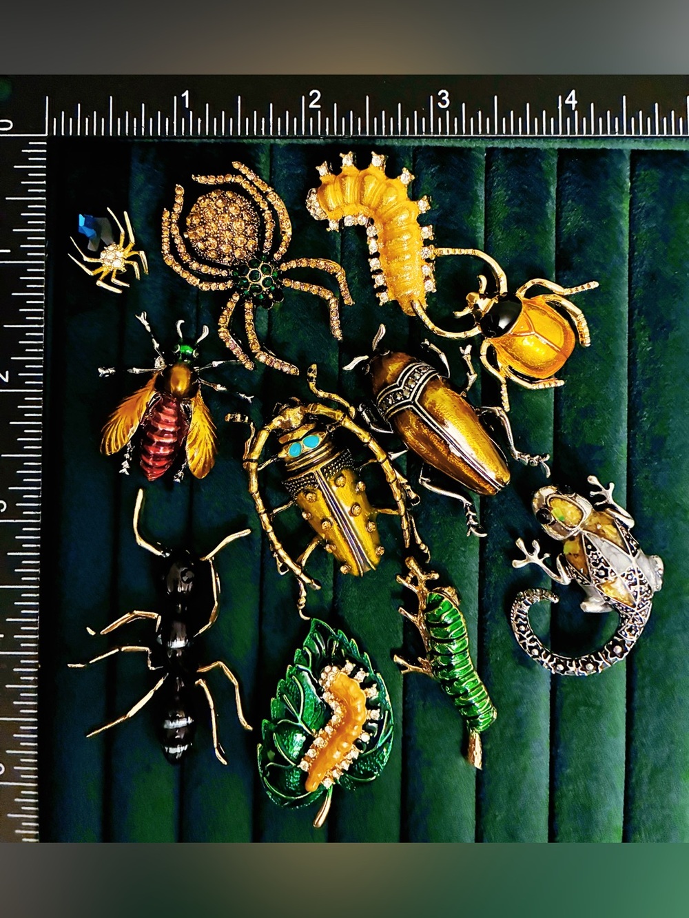 11 Pc Lot Insect Bug Brooch Pins Rhinestone Enamel Beetle Spider Lizard Bee Ant